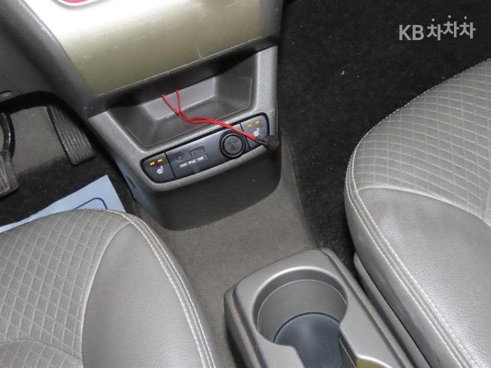 Kia Ray (van)1.0 Gasoline Prestige - 11