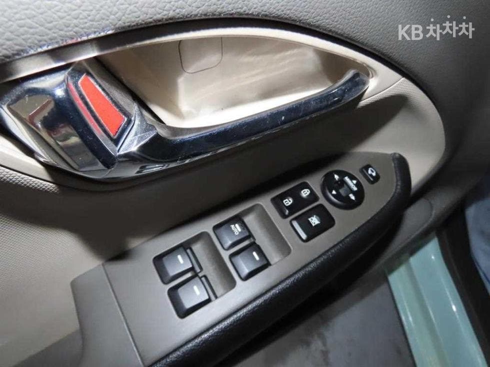 Kia Ray (van)1.0 Gasoline Prestige - 13