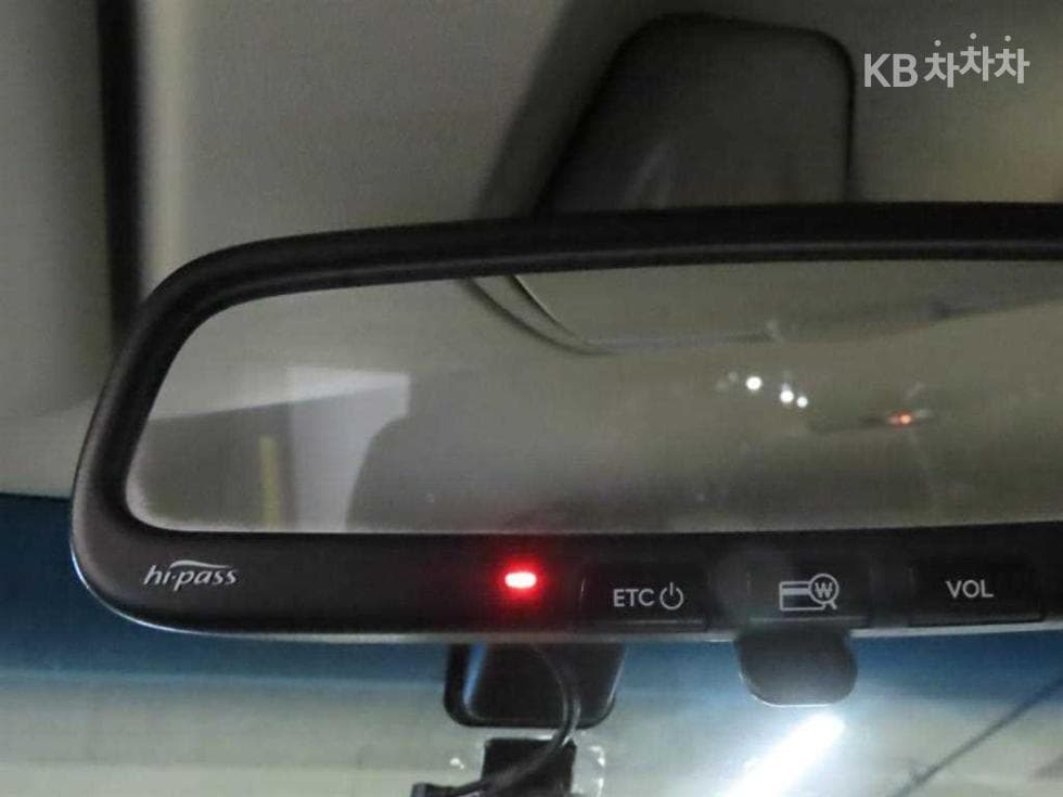 Kia Ray (van)1.0 Gasoline Prestige - 17