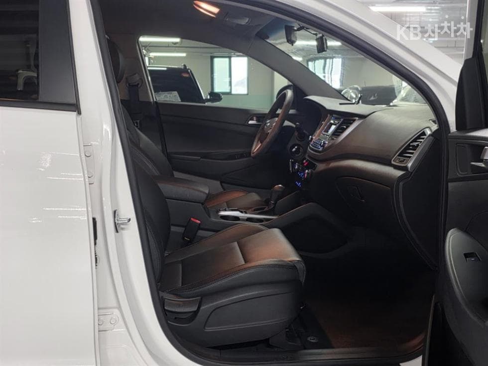 Hyundai All New TucsonGasoline (Turbo GDi) 1.6T 2WD Smart - 15