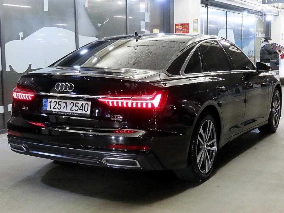 Audi A6(C8)45 Turbo Diesel Injection Quattro Premium - 4