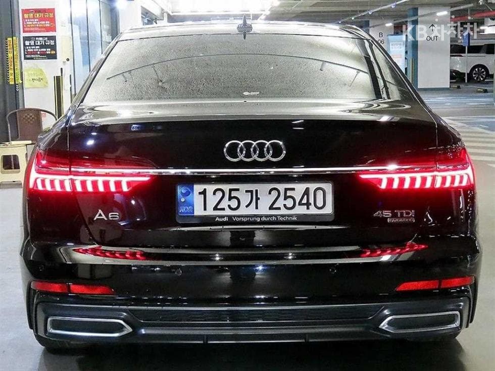 Audi A6(C8)45 Turbo Diesel Injection Quattro Premium - 5