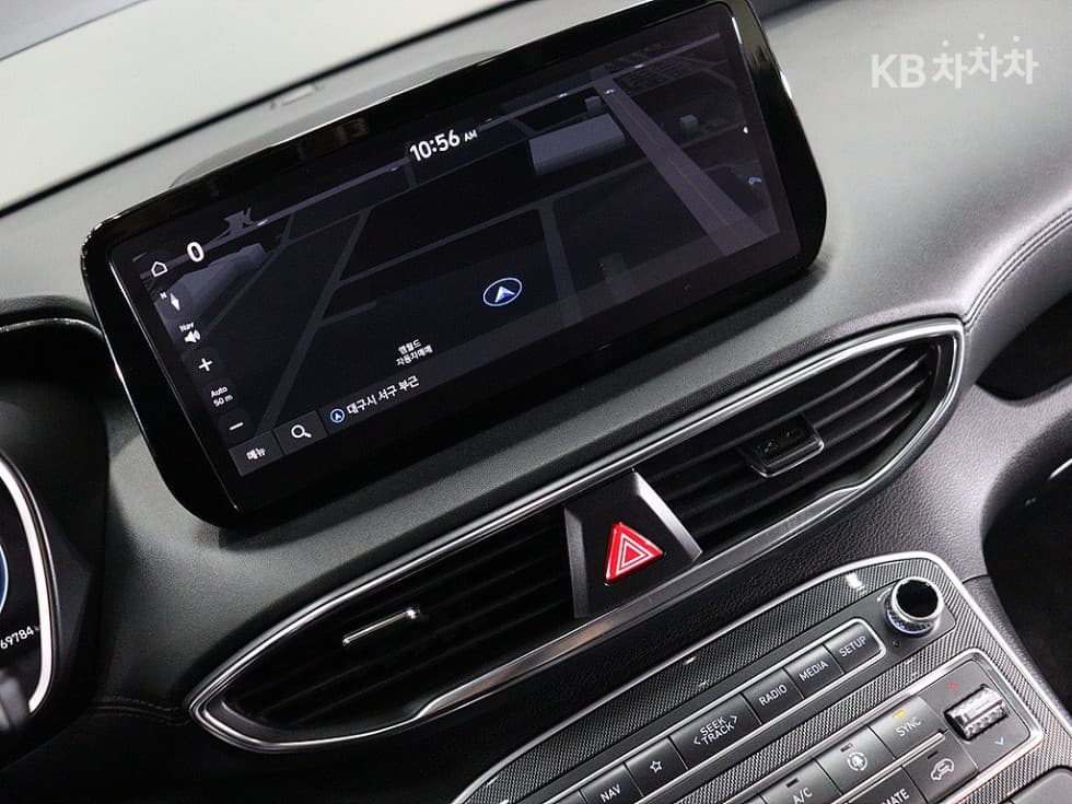 Hyundai The New (facelift) Santa Fe TMGasoline 2.5T 2WD Prestige - 14