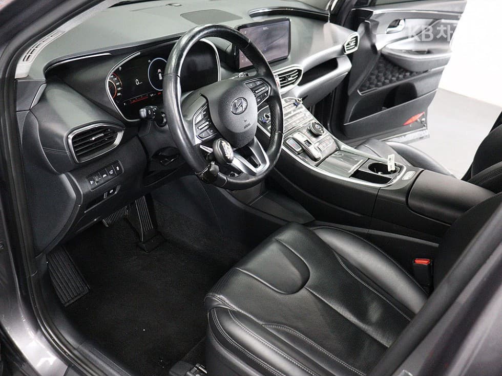 Hyundai The New (facelift) Santa Fe TMGasoline 2.5T 2WD Prestige - 9