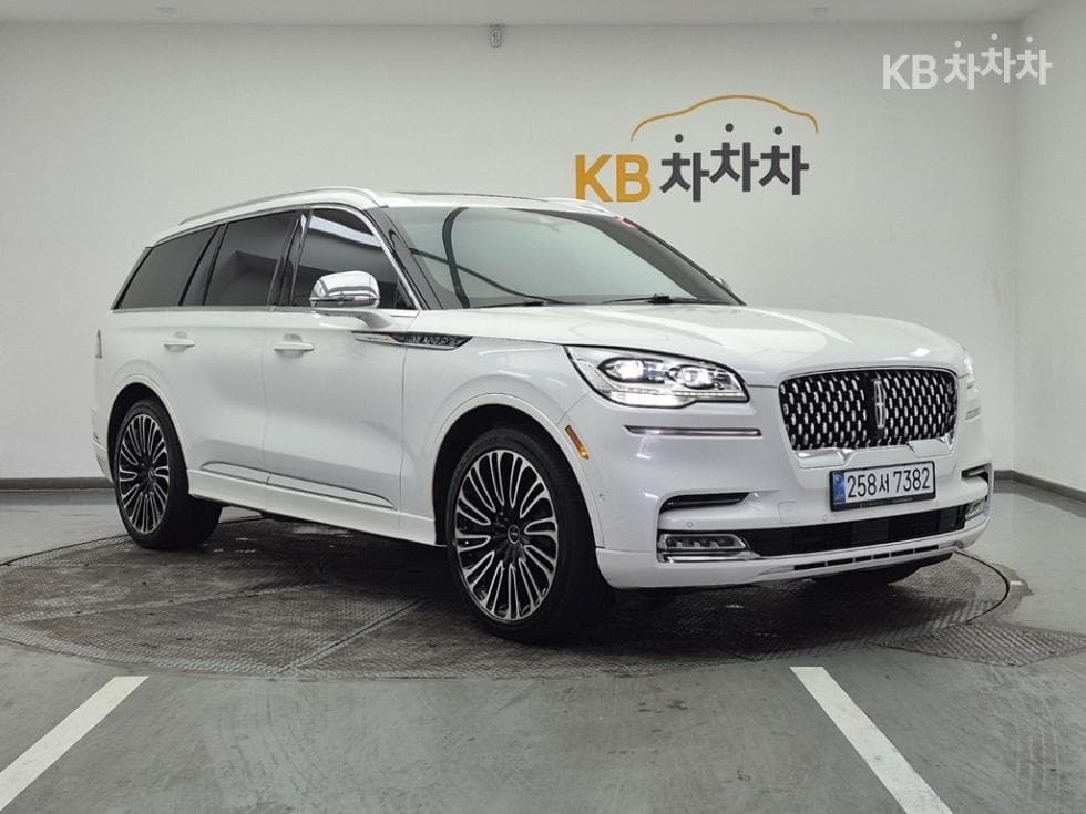 링컨 에비에이터 Second generation(U611)3.0 V6 Black Label - 2