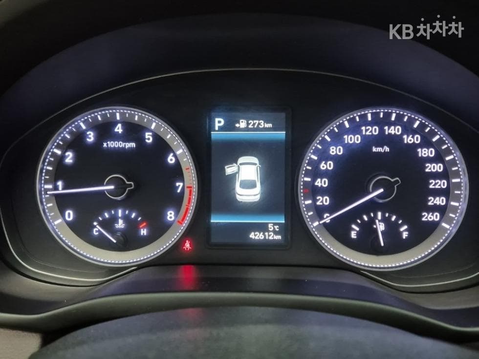 Hyundai Grandeur (Azera)IG2.4 Exclusive Special (special feature/edition) - 6