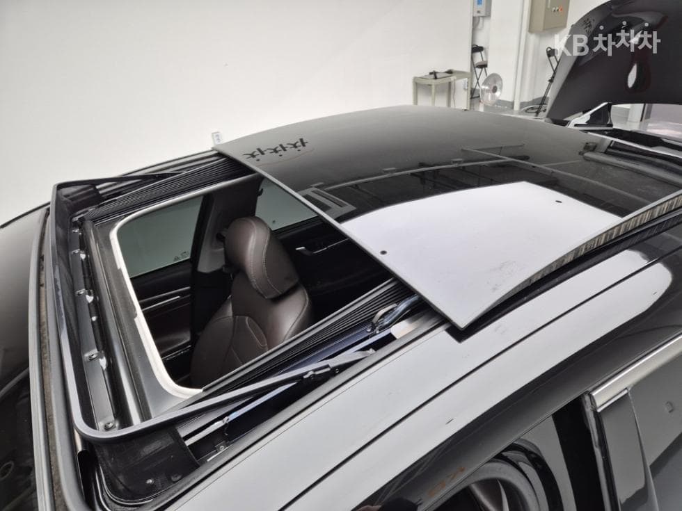 Hyundai Grandeur (Azera)IG2.4 Exclusive Special (special feature/edition) - 13