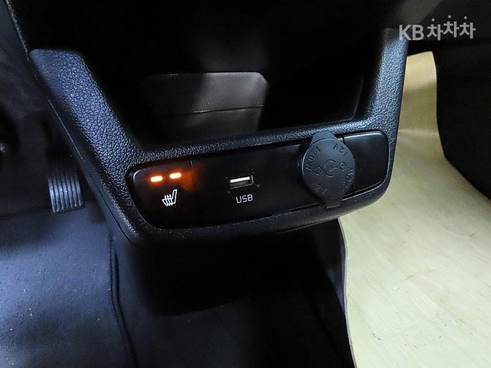 Киа The New (фейслифт) Рей (ван) Ван1.0 Бензин Ван 1Местен승 Престиж Специал (специален признак/издание) - 16