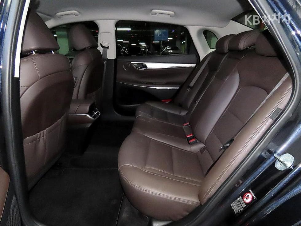Hyundai The New (facelift) Grandeur (Azera)2.5 Exclusive - 7