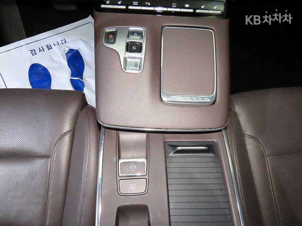 Hyundai The New (facelift) Grandeur (Azera)2.5 Exclusive - 12