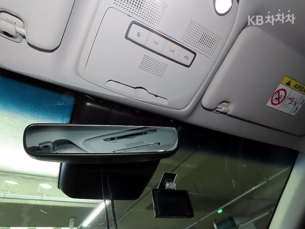 Hyundai The New (facelift) Grandeur (Azera)2.5 Exclusive - 17