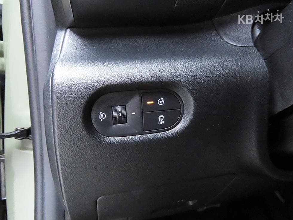 Хюндай Каспър1.0 Бензин 디 에센셜 - 12