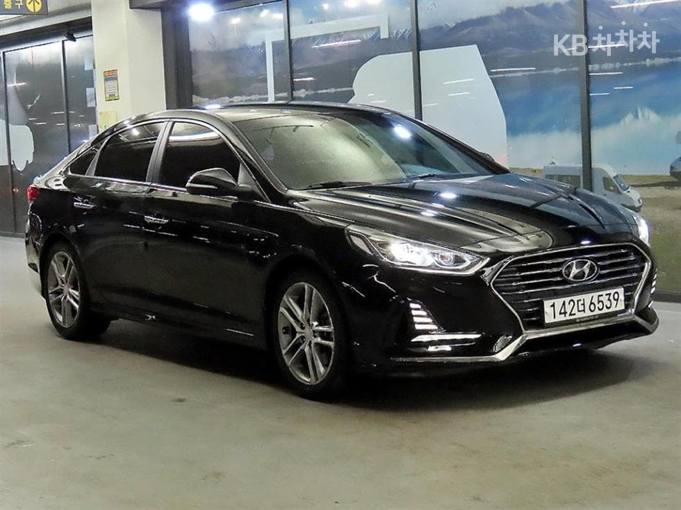 Hyundai Sonata New Rise 2.0 Modern - Image 1