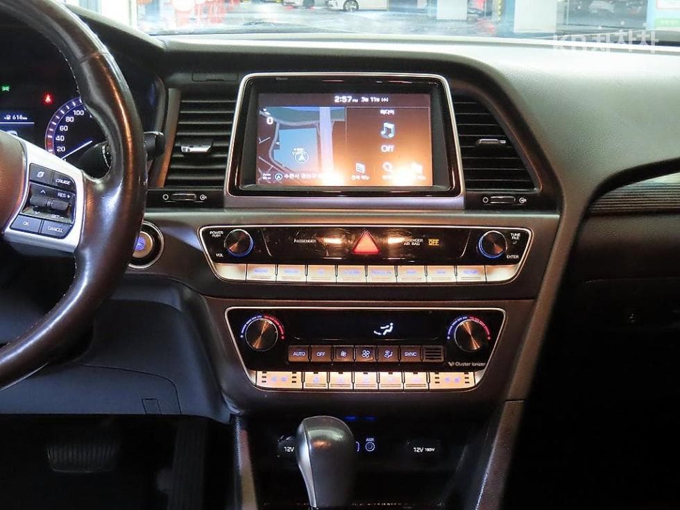 Hyundai Sonata New Rise2.0 Modern - 11
