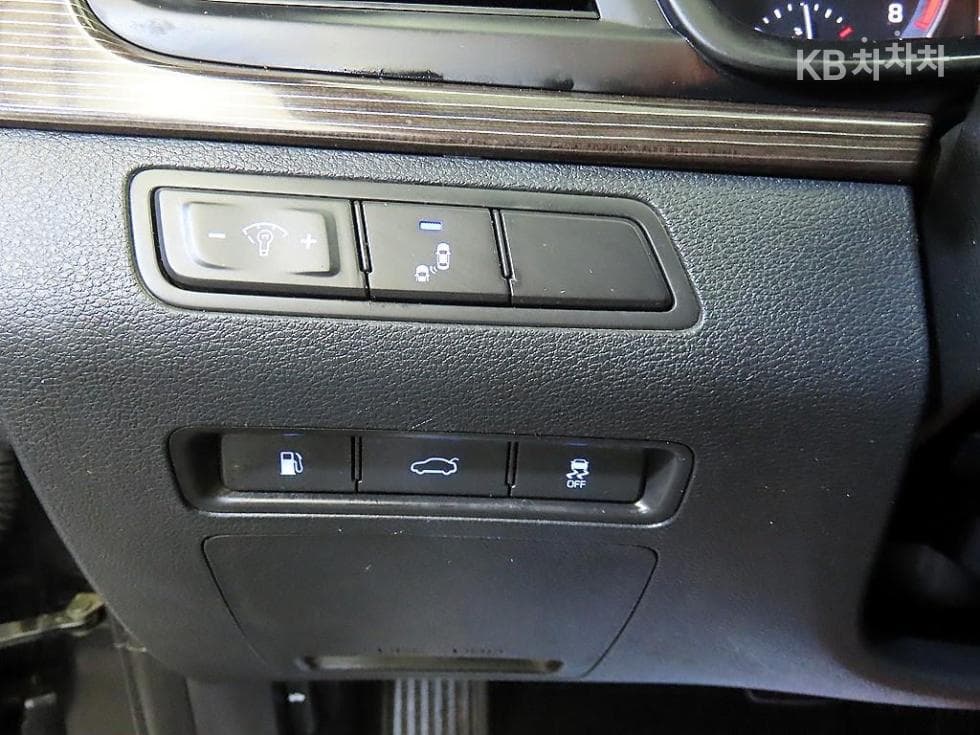 Hyundai Sonata New Rise2.0 Modern - 14