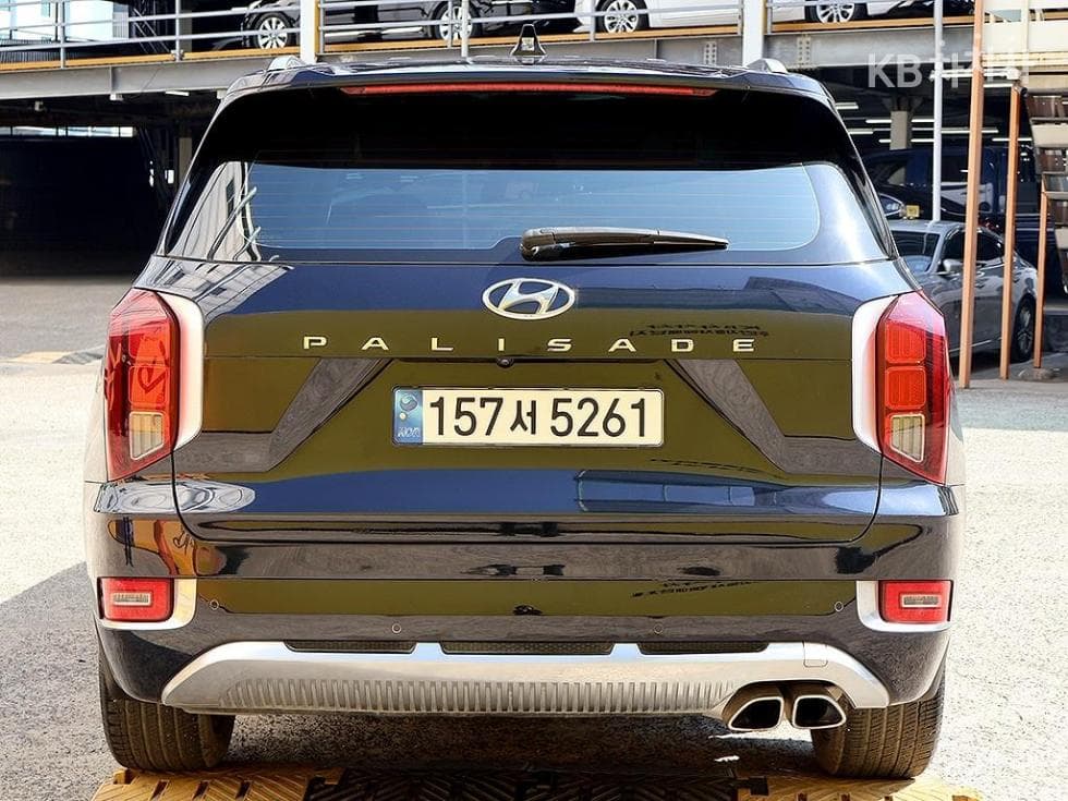 Hyundai Palisade2.2 Diesel 7-seater (Limousine) Calligraphy - 3