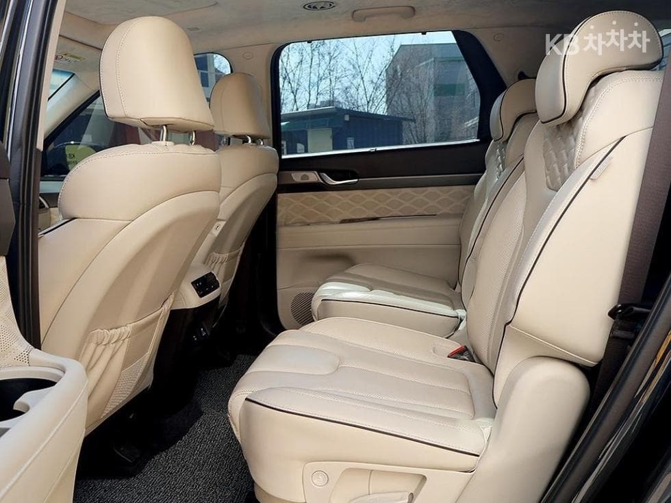 Hyundai Palisade2.2 Diesel 7-seater (Limousine) Calligraphy - 11