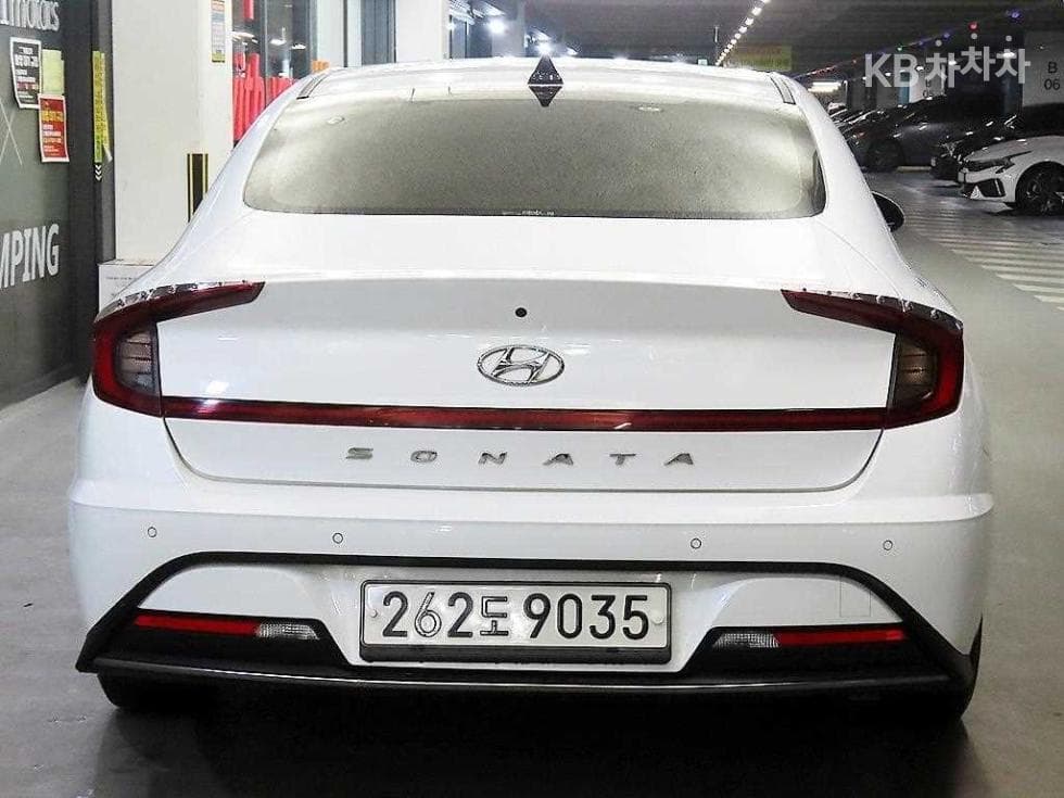 Хюндай Соната (DN8)2.0 LPG Рент-а-кар Стил - 5