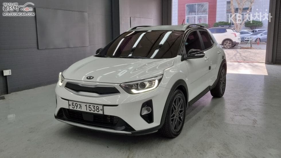 Kia Stonic Diesel 1.6 VGT Prestige - Image 1