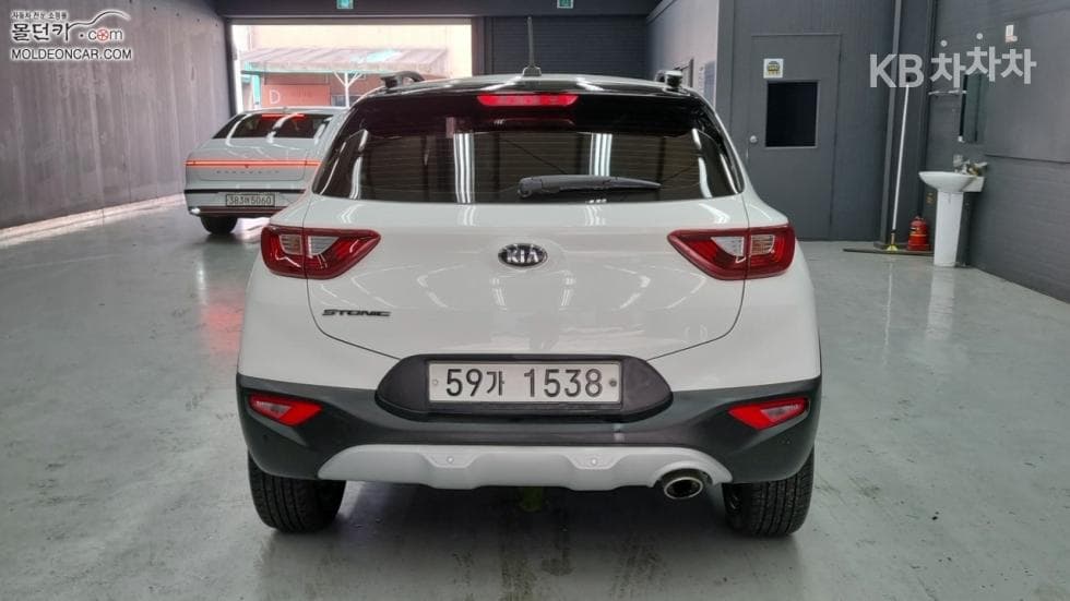 Kia StonicDiesel 1.6 VGT Prestige - 4