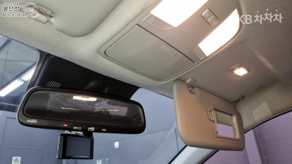 Kia StonicDiesel 1.6 VGT Prestige - 15