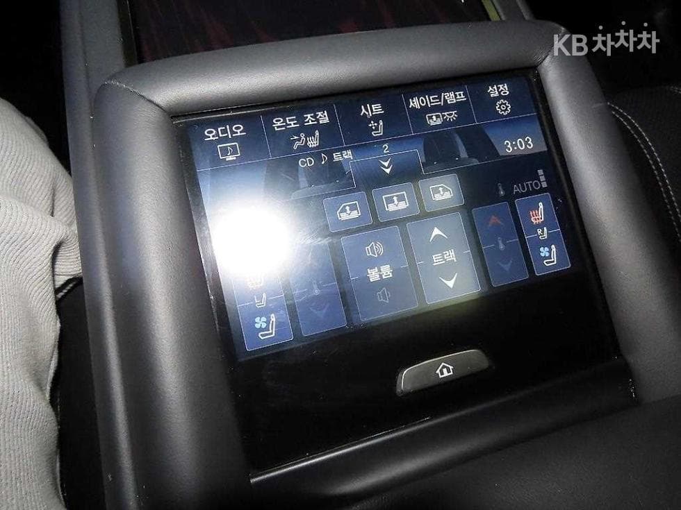 Lexus LS 5세대500 AWD LUXURY - 15