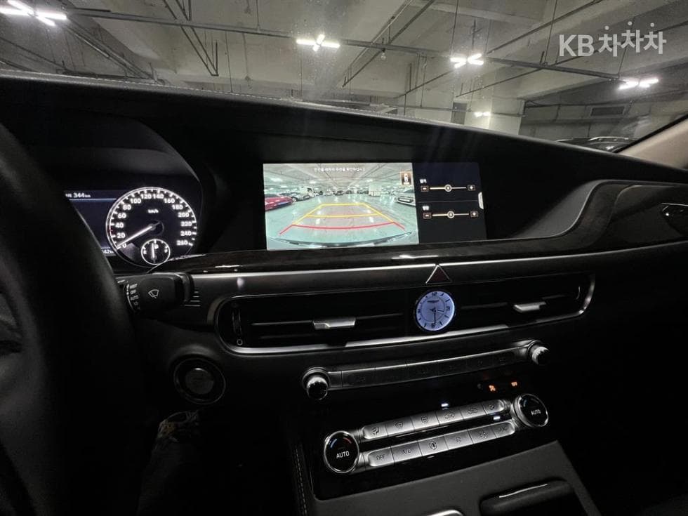 Genesis G903.3T GDi Luxury - 14