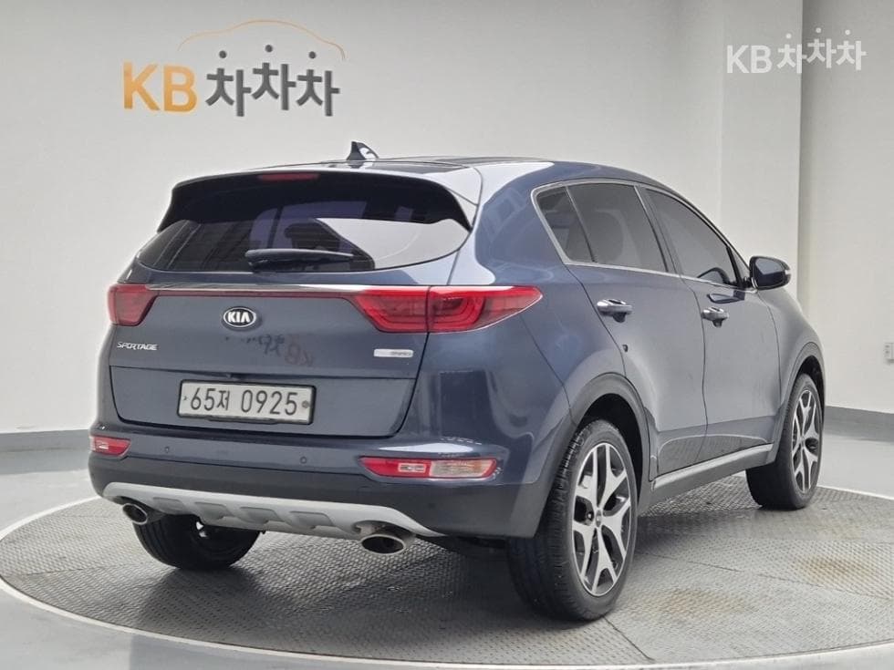 Kia Sportage 4th generationDiesel 2.0 2WD Trendy - 3