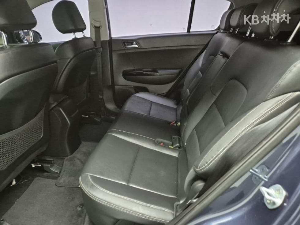Kia Sportage 4th generationDiesel 2.0 2WD Trendy - 12