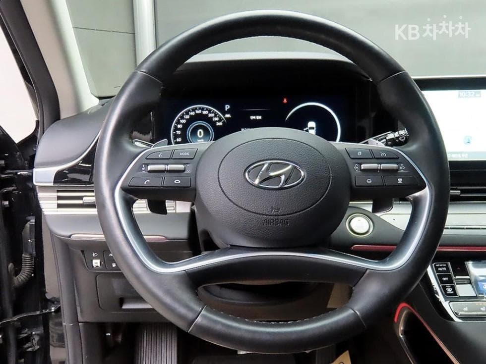 Хюндай The New (фейслифт) Grandeur (Azera)2.5 Premium 초이스 - 9