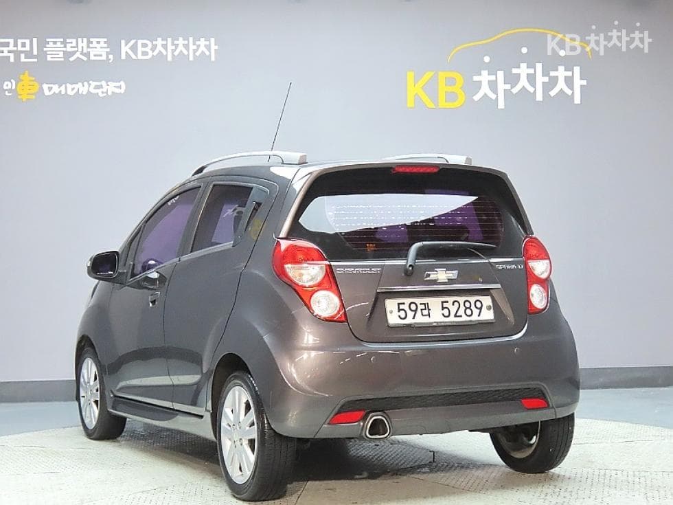 Джи Ем Корея Chevrolet СпаркLT Стандартен - 4