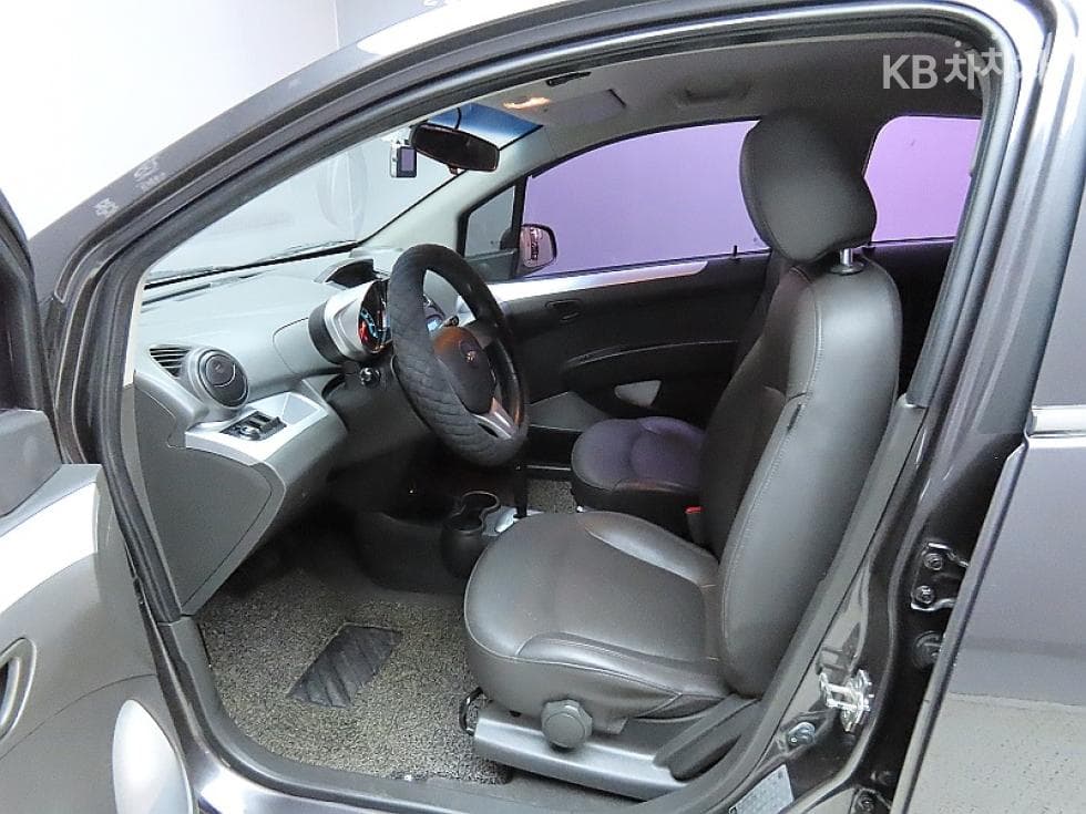 Джи Ем Корея Chevrolet СпаркLT Стандартен - 10