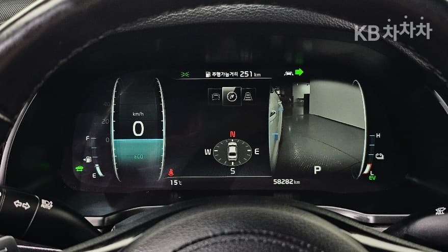 Kia K7 Premiere Hybrid2.4 HEV Signature - 8