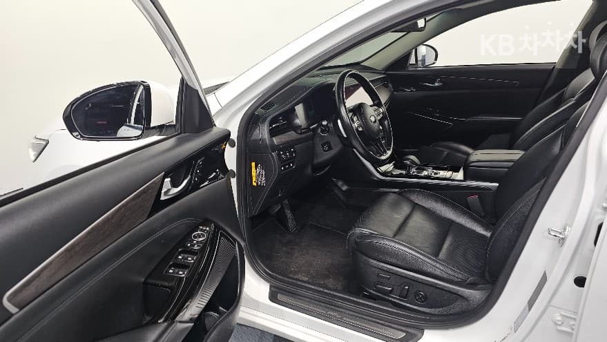 Kia K7 Premiere Hybrid2.4 HEV Signature - 10