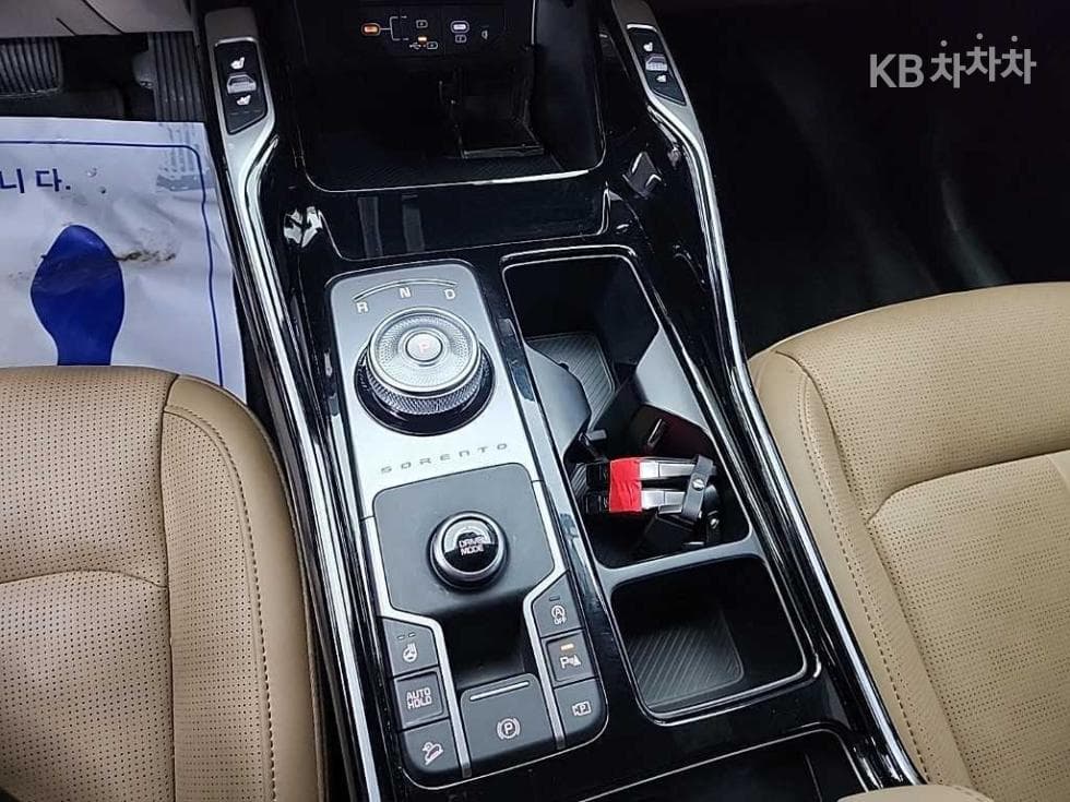 Киа The New (фейслифт) Sorento MQ42.2 Дизел 2WD Престиж - 8