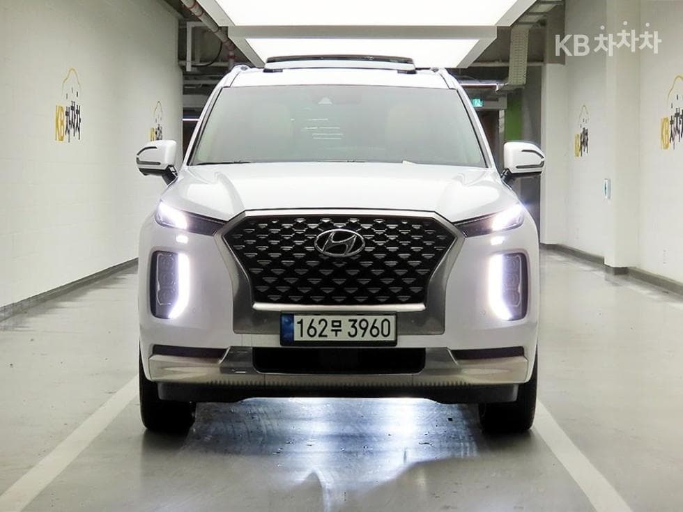Hyundai Palisade 3.8 Gasoline 7-seater (Limousine) AWD Calligraphy - Image 1
