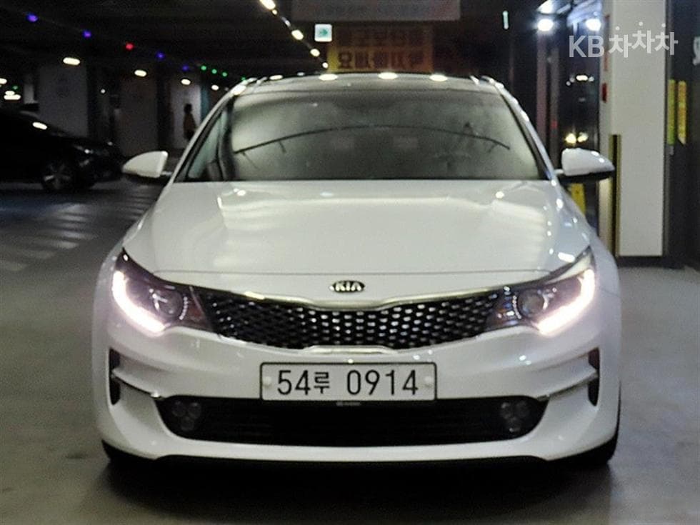 Kia K5 Second generation2.0 Gasoline MX Noblesse - 2