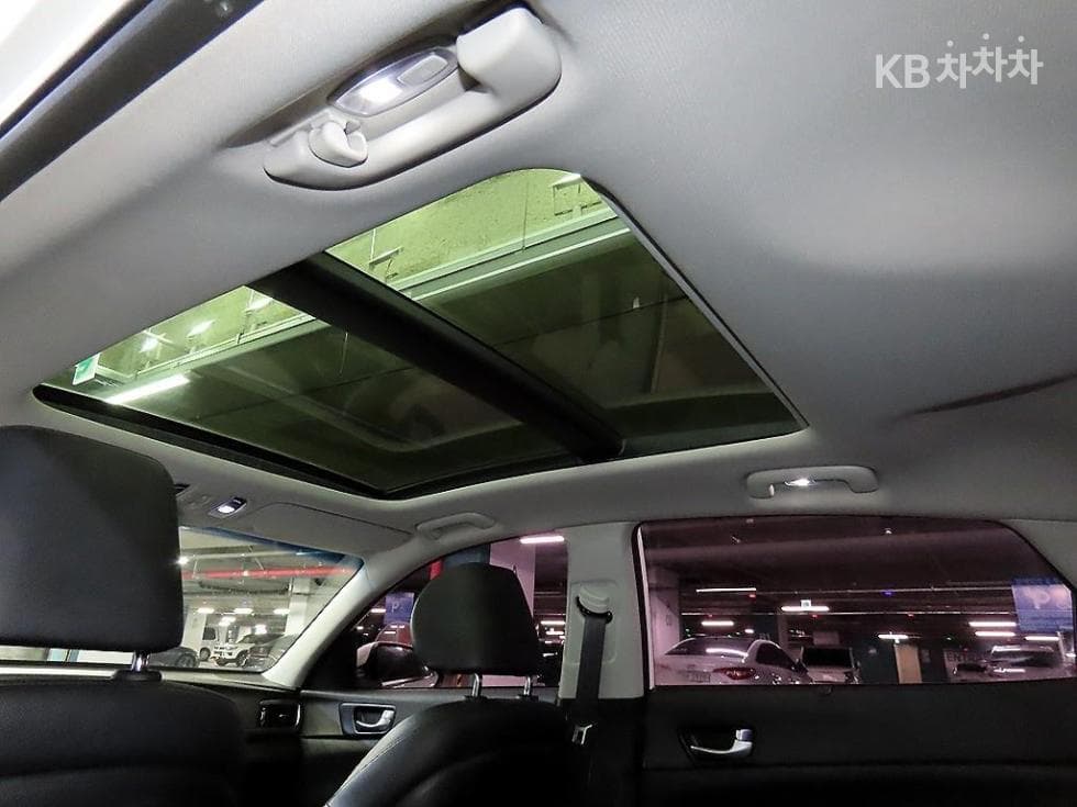 Kia K5 Second generation2.0 Gasoline MX Noblesse - 17