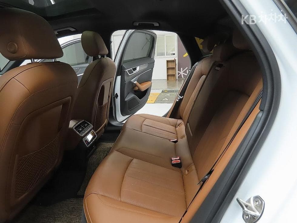 Ауди A6(C8)40 Турбо Дизел Инжекция Quattro Premium - 9