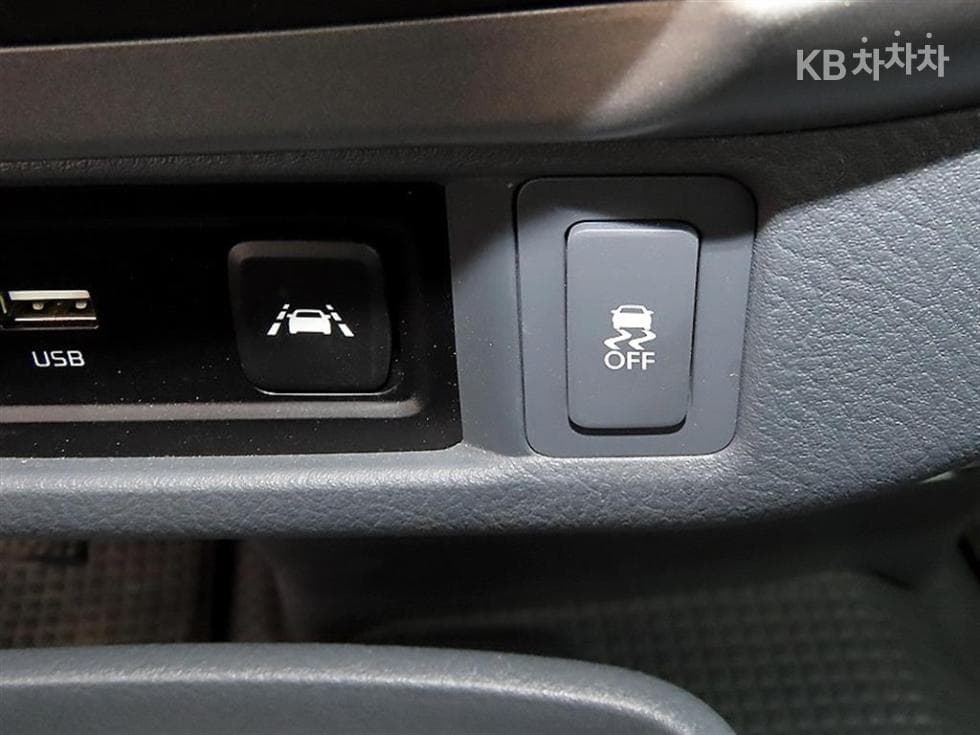 Kia The New (facelift) Bongo 3 (light truck)1 Ton Double Cab Extra Long 2WD GL - 13