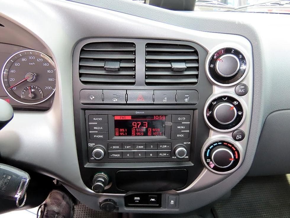 Kia The New (facelift) Bongo 3 (light truck)1 Ton Double Cab Extra Long 2WD GL - 14