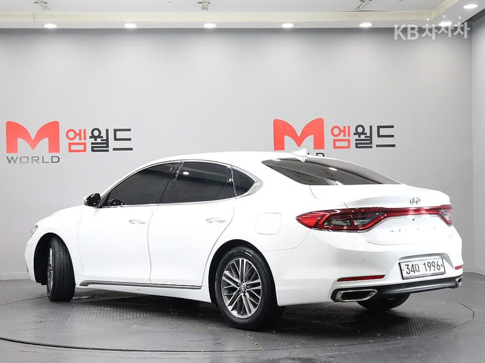Hyundai Grandeur (Azera)IG2.4 Modern Standard - 3