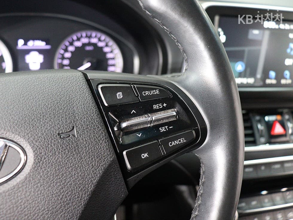 Hyundai Grandeur (Azera)IG2.4 Modern Standard - 12