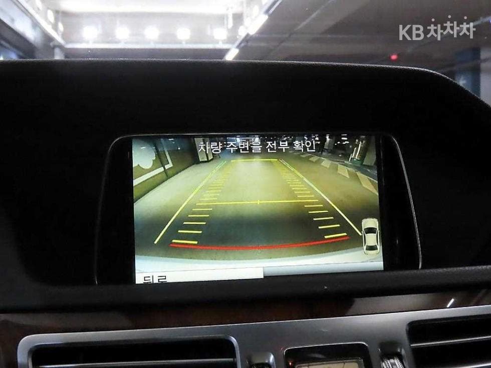 Mercedes-Benz New E-ClassE300 엘레강스 W212 - 12