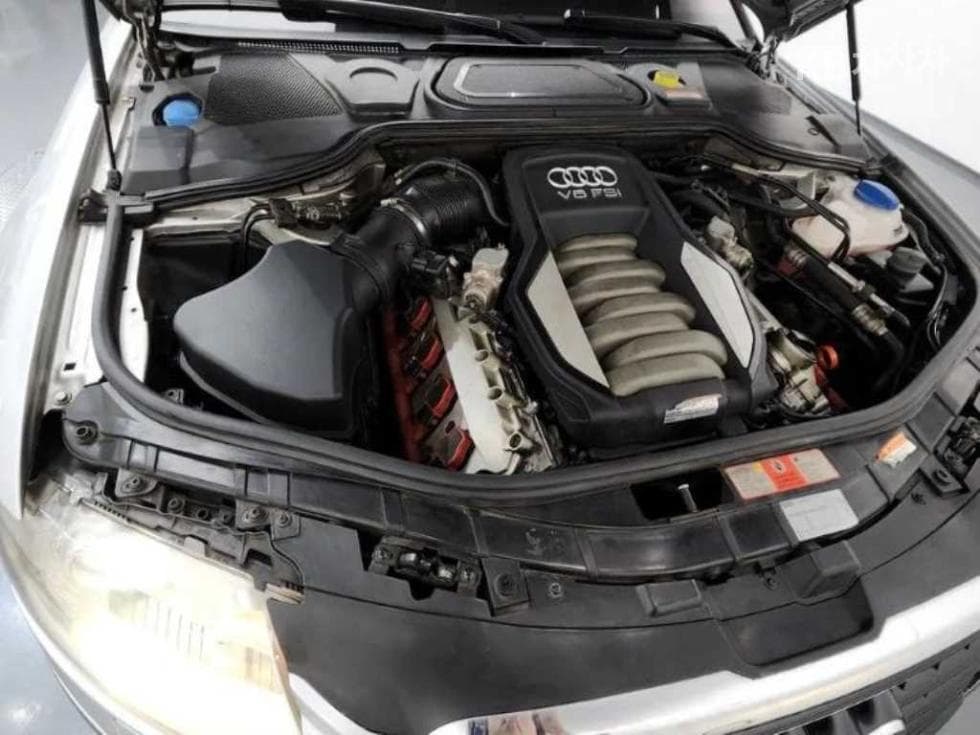 Audi NEW A84.2 FSI 콰트로 D4 - 16