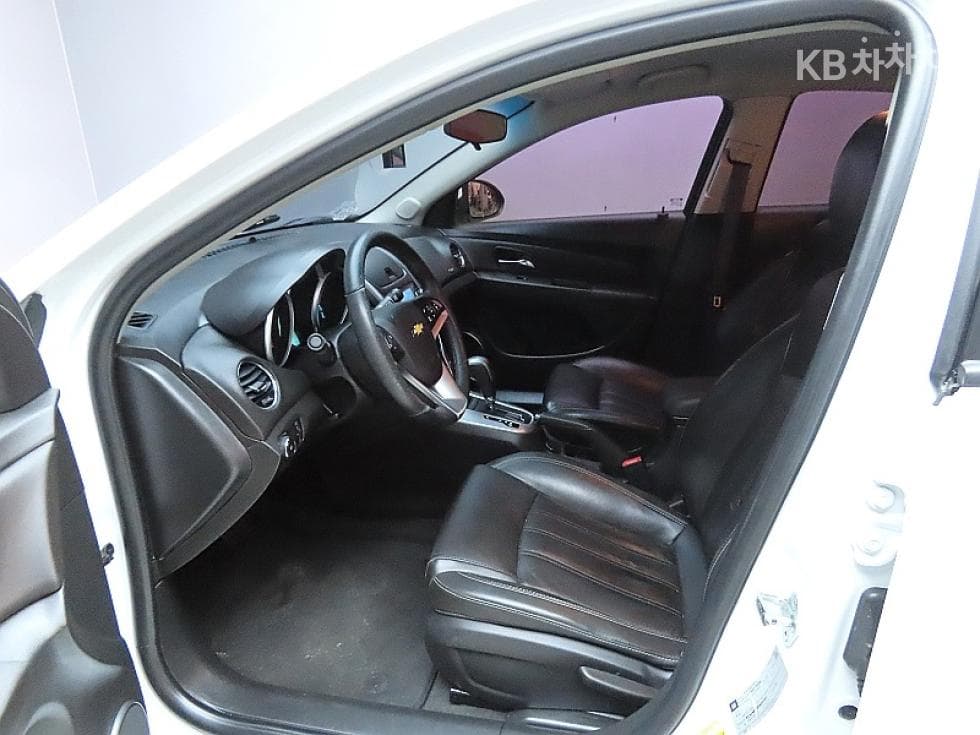 GM Korea Amazing New (facelift/refresh; particularly for Cruze) Cruze1.4 Turbo LT Deluxe Pack - 10
