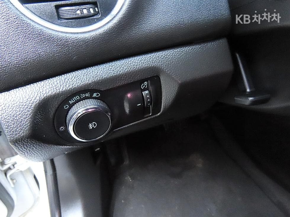 GM Korea Amazing New (facelift/refresh; particularly for Cruze) Cruze1.4 Turbo LT Deluxe Pack - 13