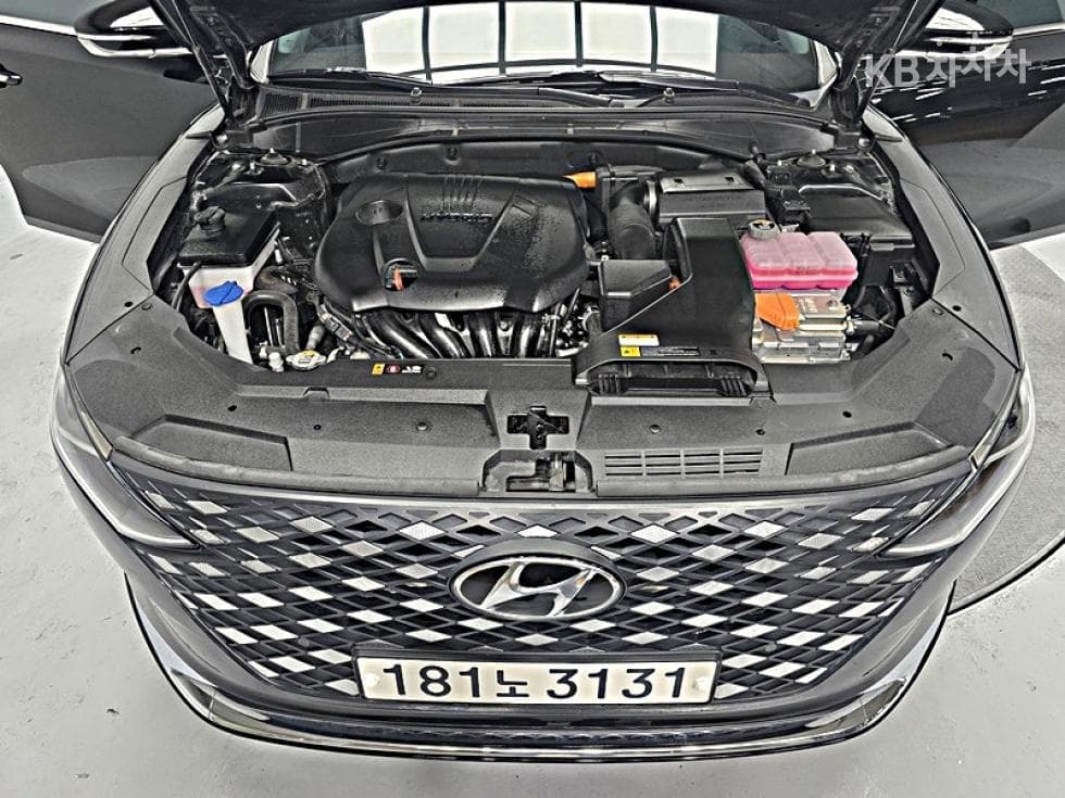 Hyundai The New (facelift) Grandeur (Azera) Hybrid2.4 Premium 초이스 - 18