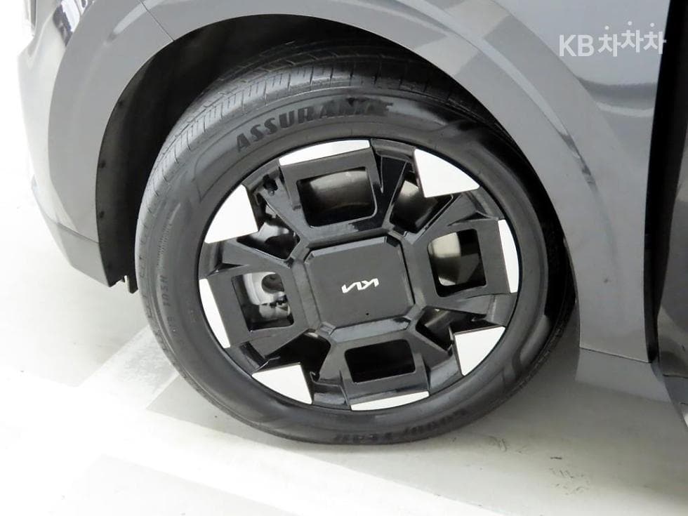Kia The New (facelift) Carnival 4th generationG3.5 GDI 9-seater Noblesse - 19