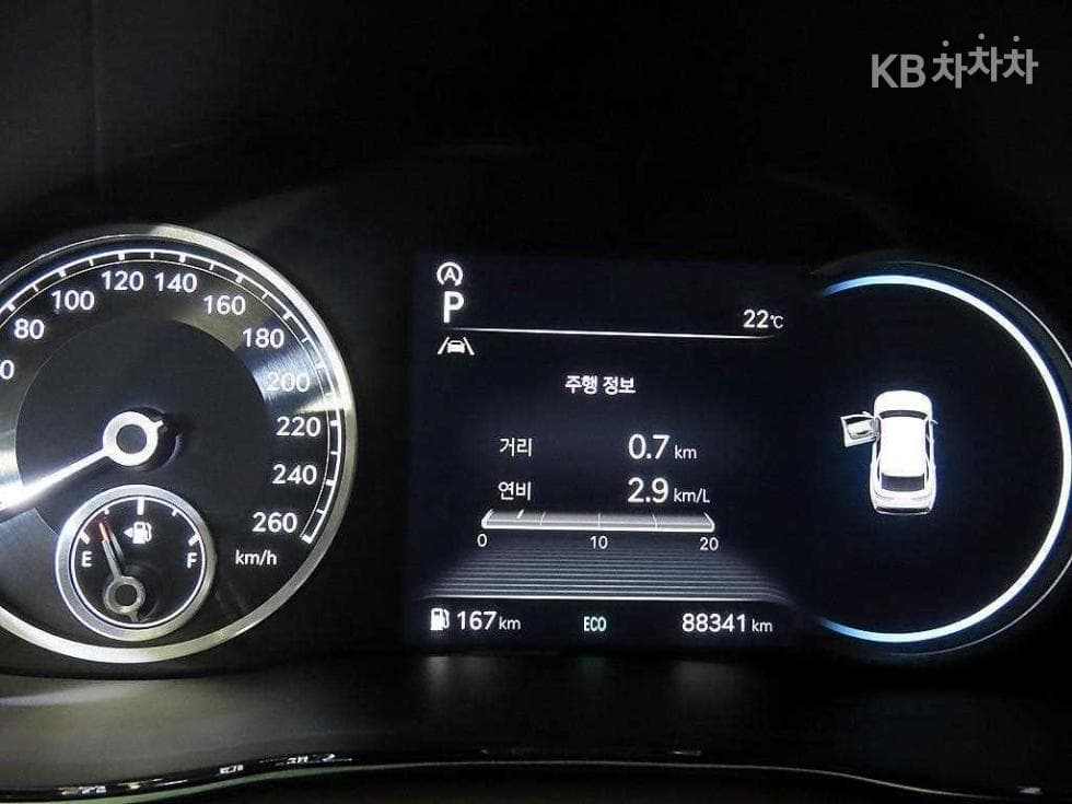 Genesis GV70Gasoline 2.5T AWD - 9